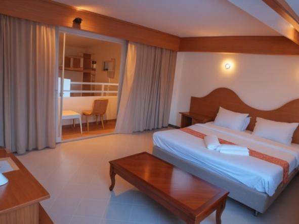 Hack Patong Beach Hotel Ruang foto